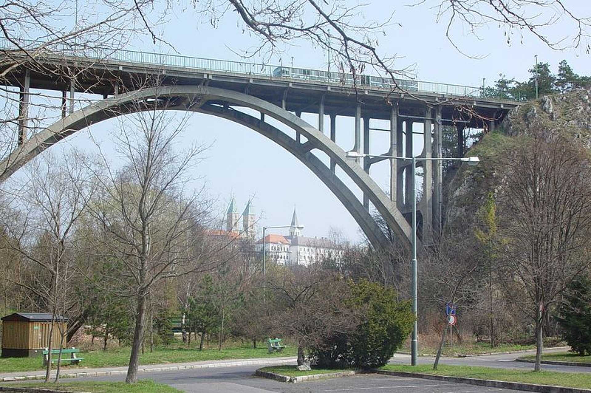 Veszprémi Viadukt