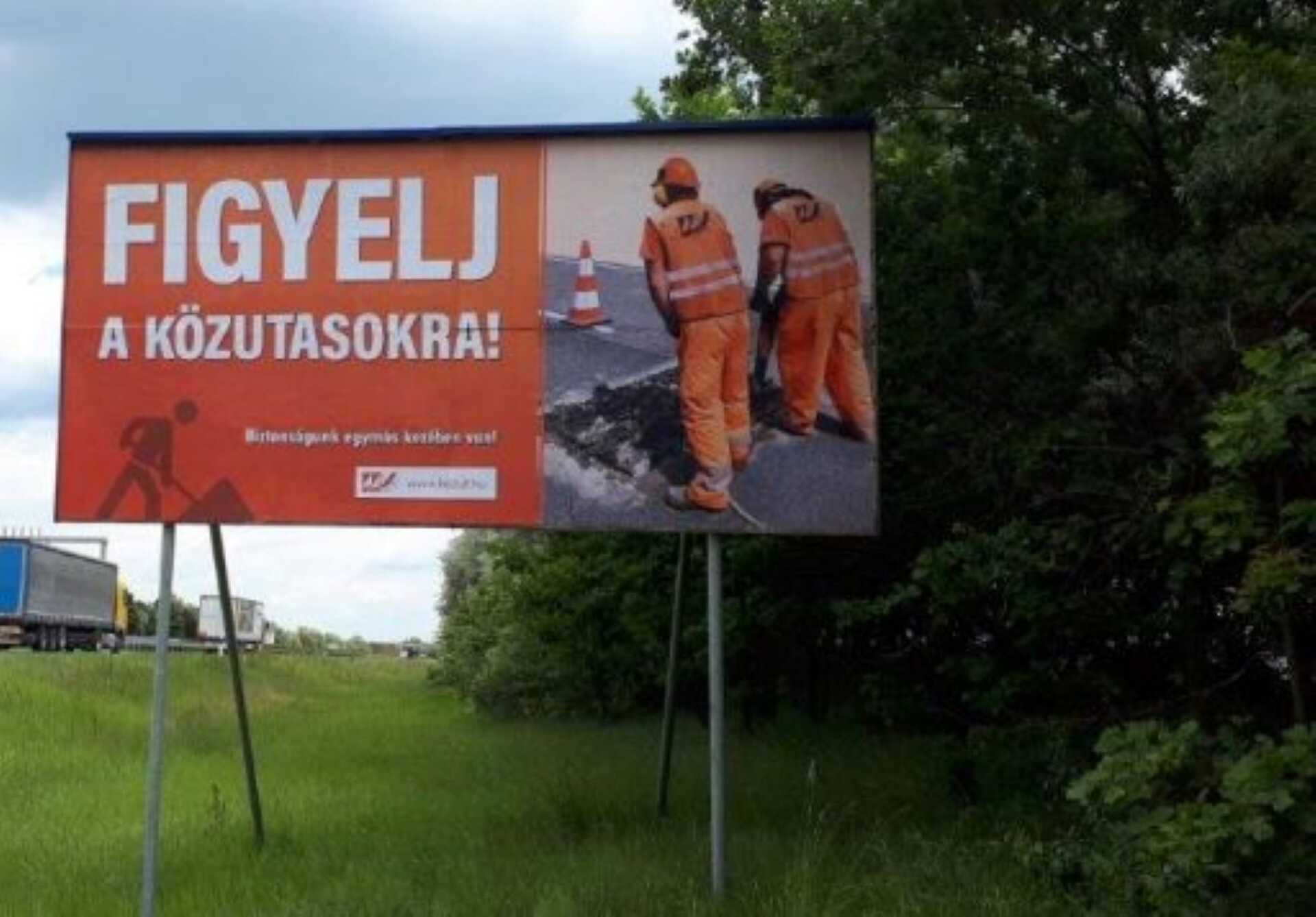 Nem véletlen kampány