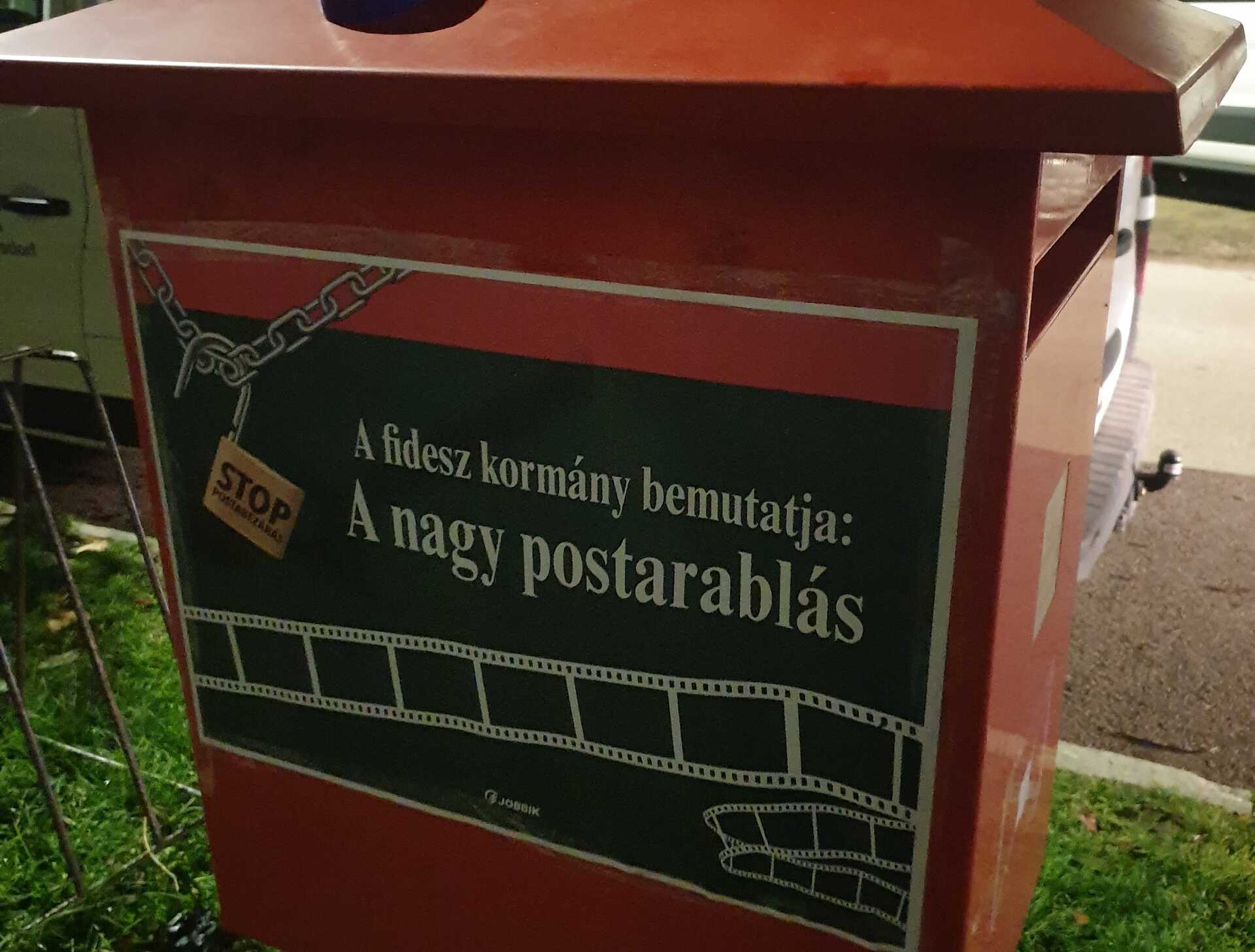 Jobbik matrica posta